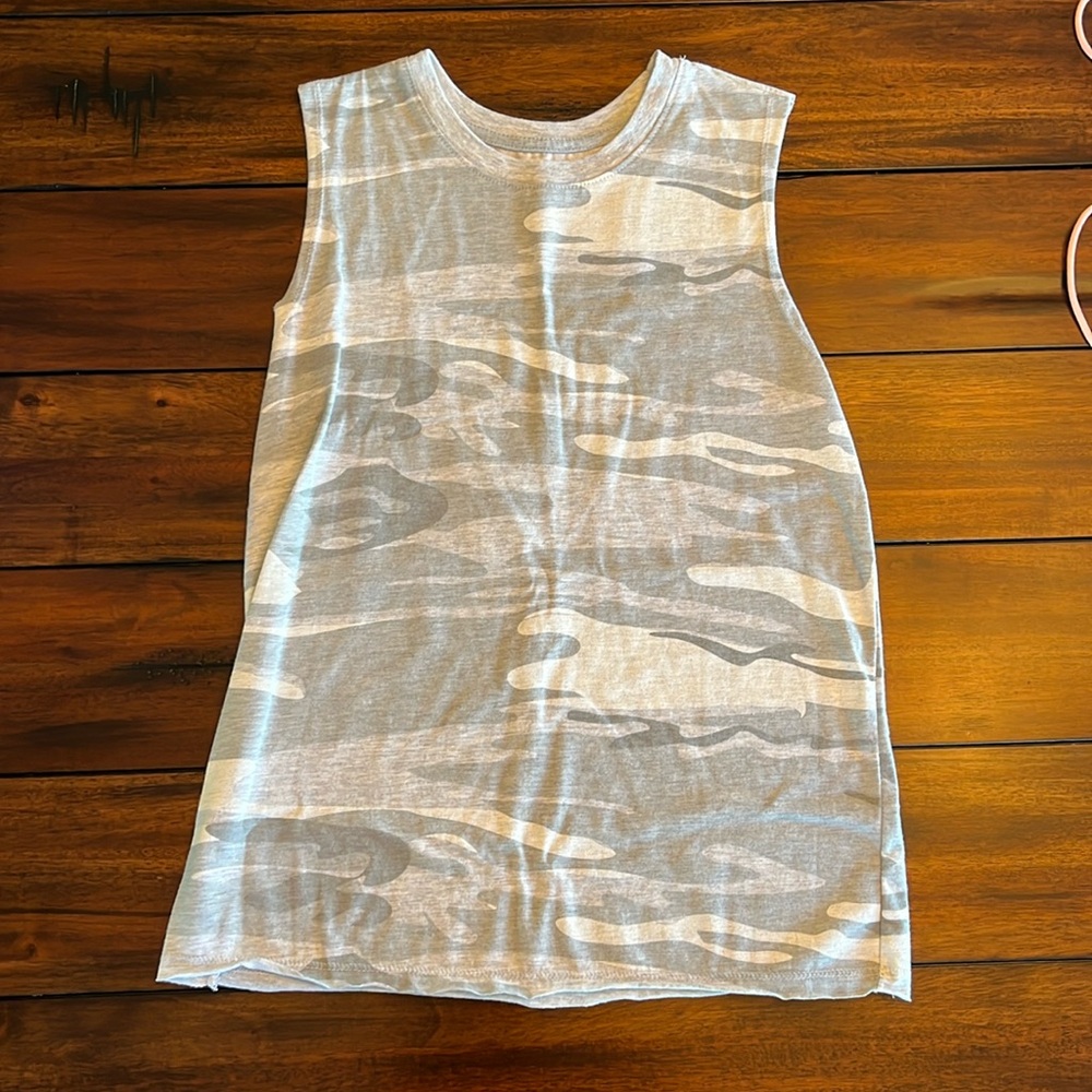 target camo tank top (extra small)
